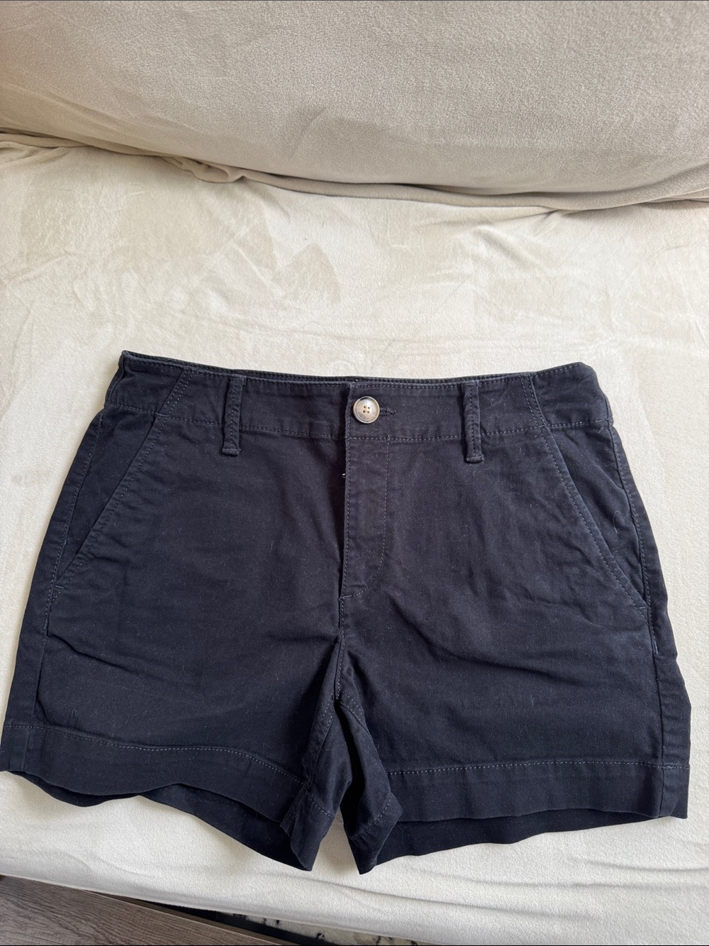 LOFT Black Washed Twill 4” Short